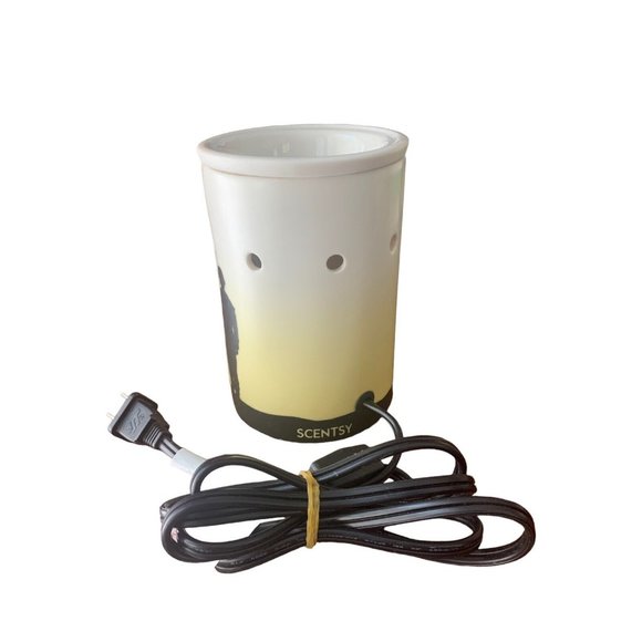 Scentsy Service & Sacrifice Wax Warmer Patriotic Military Soldier Marines Army - Picture 3 of 3